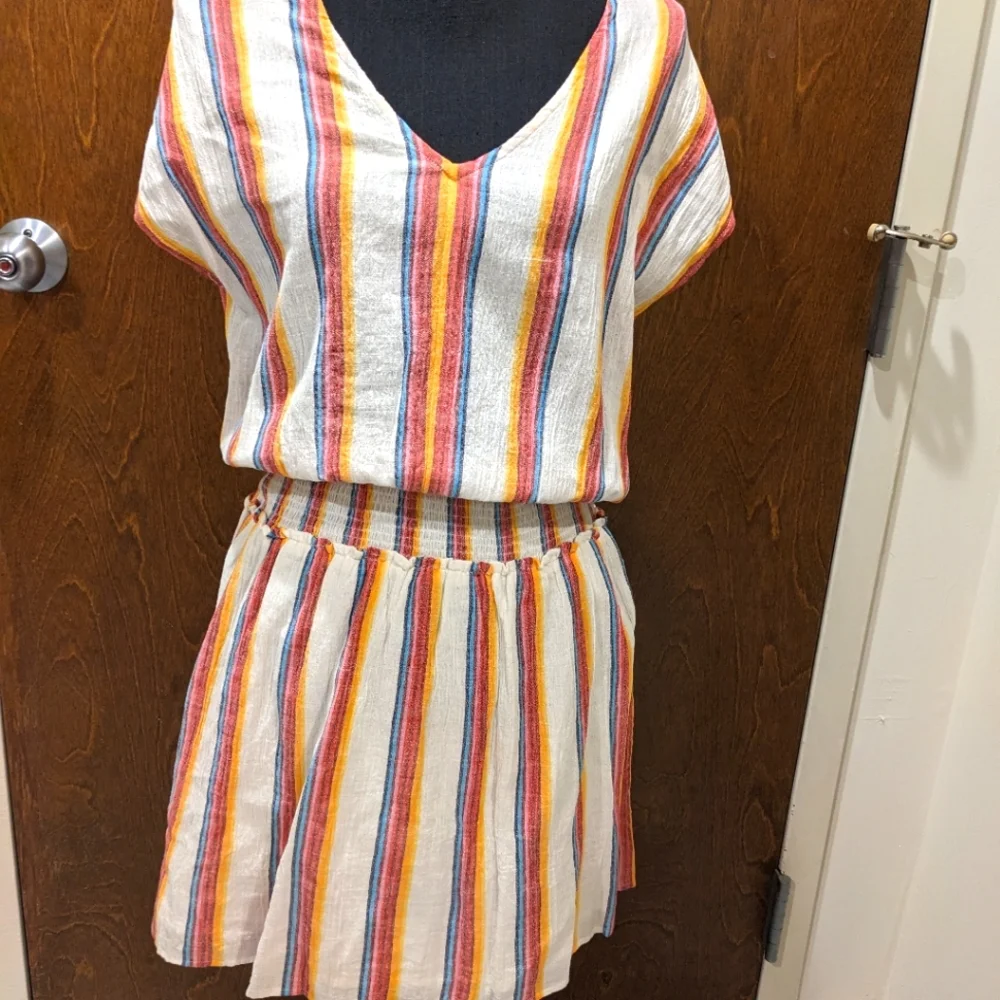 Dress for women - Picture 1 of 8
